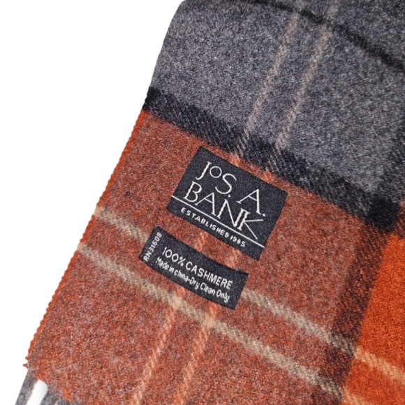 JOS A BANK CASHMERE SCARF - Picture 3 of 5